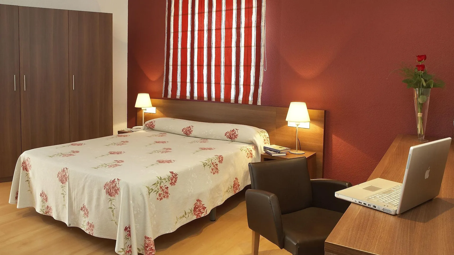 ****  Alegria Plaza Paris 4*Sup Hotel Lloret de Mar Spain
